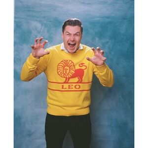 Gyles & George Zodiac Leo Lion Mens Statement Sweater Yellow Astrology Sz L